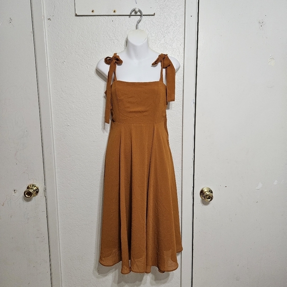 Forever 21 Dresses & Skirts - "Forever 21" Burnt Orange Tied Sleeveless A-Line Dress Women's Size Medium